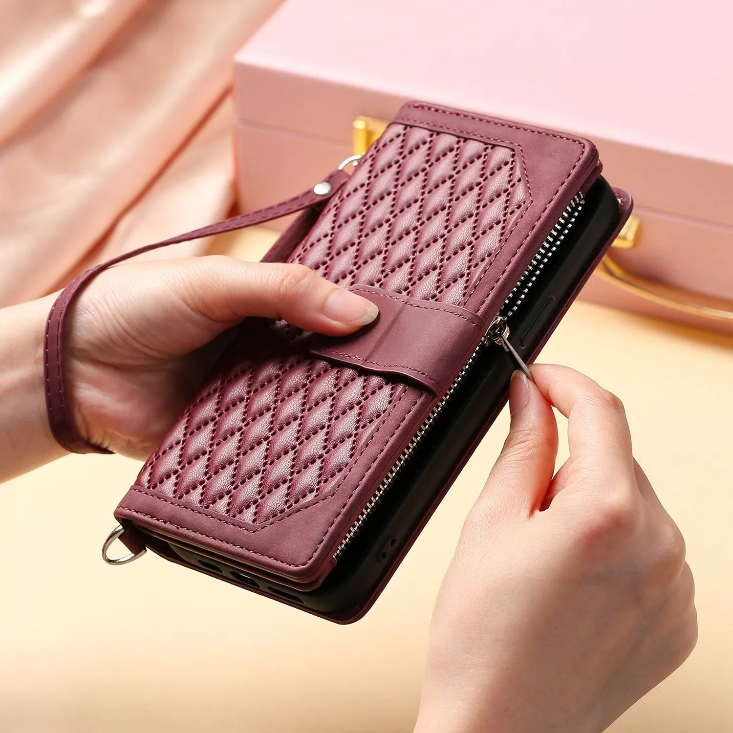 005 Style for iPhone X / XS Max 6.5 inch Rhombus Texture Stand Wallet Case Zipper Pocket PU Leather Phone Cover with Wrist Strap