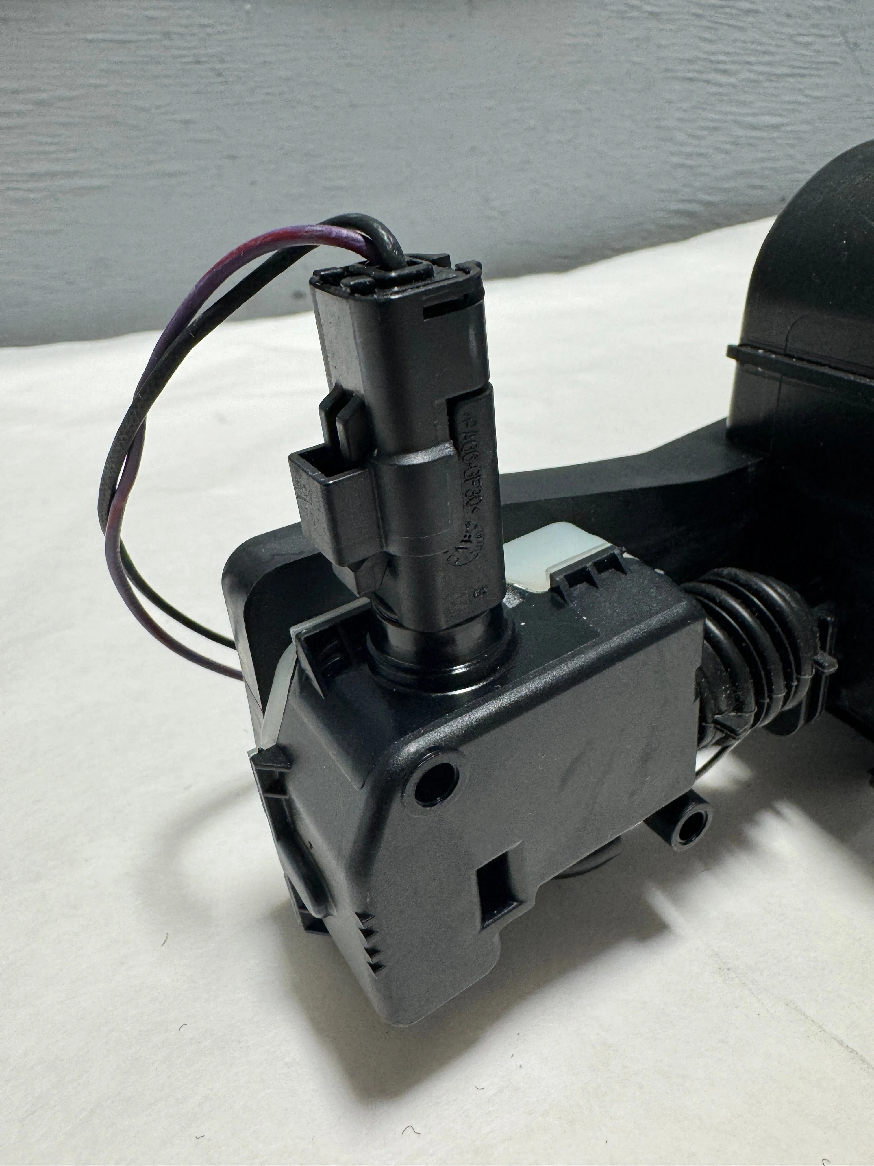 2011-2019 Dodge Charger Fuel Filler Housing With Actuator OEM