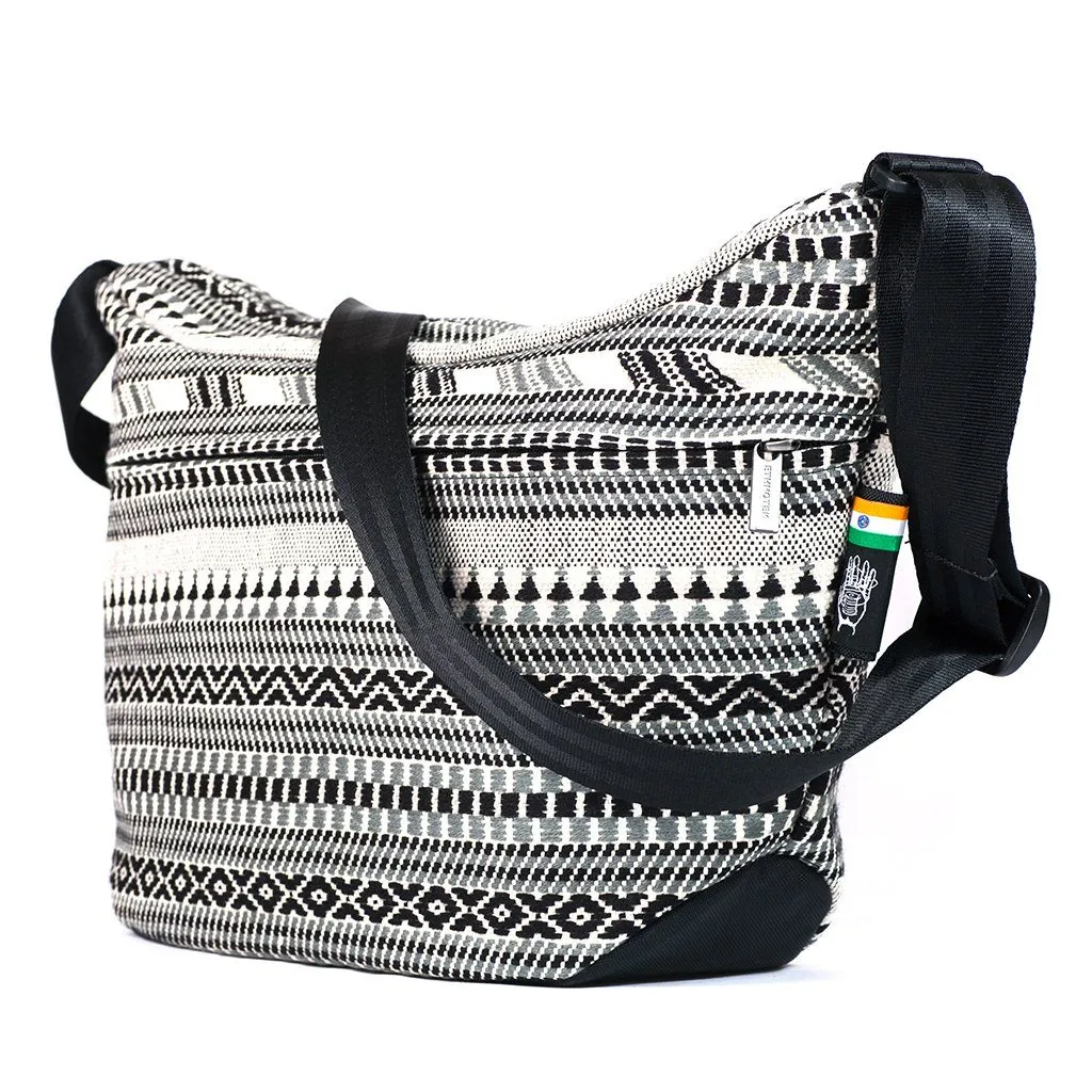 Bagan Shoulder Bag