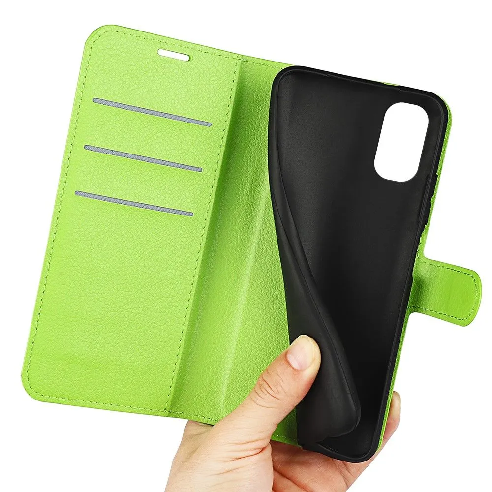 Classic Motorola Moto G22 flip case - Green